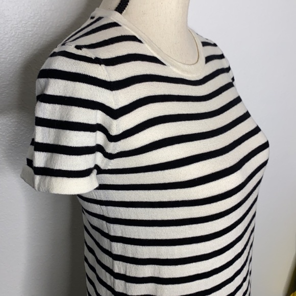 J Crew Black and White Striped 💯 Cotton Sweater - Picture 4 of 8